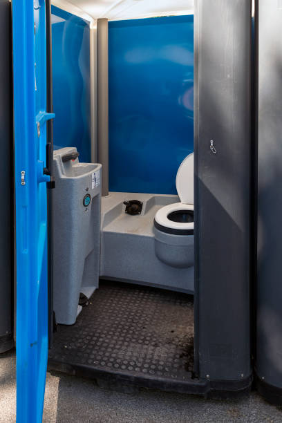 Portable Toilet Options We Offer in Aberdeen Proving Ground, MD
